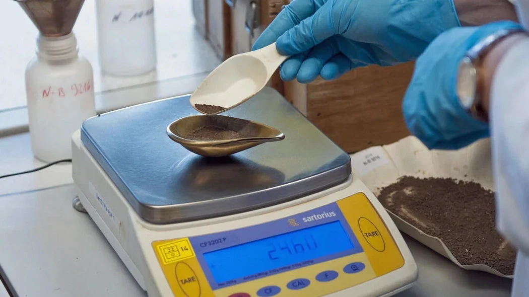 Grain Size Analysis in Galway: Sieve Plus Hydrometer Testing for Accurate Soil Classification